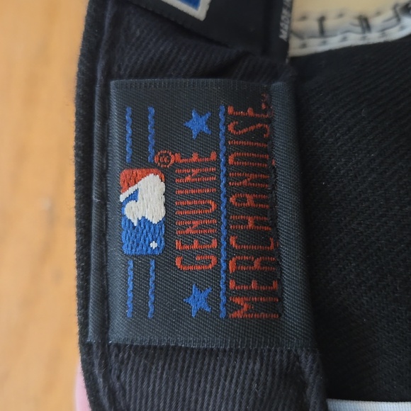 NWT NEW ERA New York Yankees Fitted Hat Cap Size 7 - Picture 8 of 12